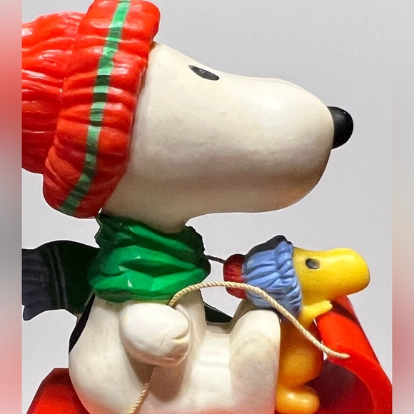 Vintage Hallmark Snoopy and Woodstock Stocking Holder 3/$25 - Picture 8 of 11
